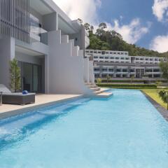 Отель Patong Bay Hill Resort бассейн