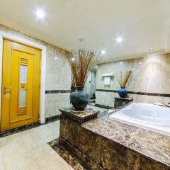 Отель Prince Suite Residence Managed by Prince Palace ванная фото 2