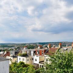 Отель Spacious 3 Bedroom Home in Brighton балкон