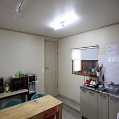 Отель Moons Hostel Южная Корея, Сеул - 2 отзыва об отеле, цены и фото номеров - забронировать отель Moons Hostel онлайн в номере