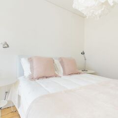 Отель Fancy 1BR Flat at the heart of Lisbon | Gonzalo's Guest Лиссабон комната для гостей фото 4