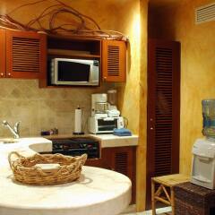 Villas Sacbe Condo Hotel and Beach Club Плая-дель-Кармен удобства в номере