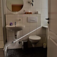 Bad Bruckhaus in Waldshut-Tiengen, Germany from 147$, photos, reviews - zenhotels.com bathroom photo 3