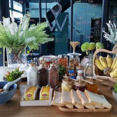 Wayha Hostel Don Mueang Airport Бангкок питание