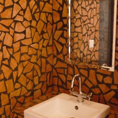 Отель Hostel Milarepa Непал, Катманду - отзывы, цены и фото номеров - забронировать отель Hostel Milarepa онлайн ванная фото 3