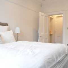 Отель 2 Bedroom 2 Storey Flat in Perfect Location Великобритания, Лондон - отзывы, цены и фото номеров - забронировать отель 2 Bedroom 2 Storey Flat in Perfect Location онлайн комната для гостей фото 3