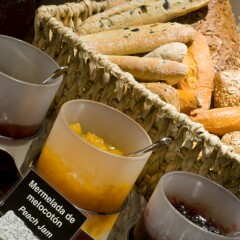 Отель Radisson Blu Hotel, Madrid Prado Испания, Мадрид - 3 отзыва об отеле, цены и фото номеров - забронировать отель Radisson Blu Hotel, Madrid Prado онлайн питание фото 3