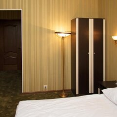 Гостиница Holiday Hotel в Калуге 1 отзыв об отеле, цены и фото номеров - забронировать гостиницу Holiday Hotel онлайн Калуга комната для гостей