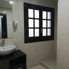 Отель Hostal Julian Brunete Брунете ванная
