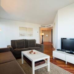 Апартаменты Rent Top Apartments Beach-Diagonal Mar Барселона комната для гостей фото 5