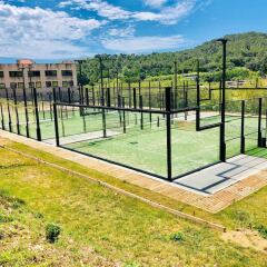 Отель Bungalows Papalús Испания, Льорет-де-Мар - отзывы, цены и фото номеров - забронировать отель Bungalows Papalús онлайн спортивное сооружение