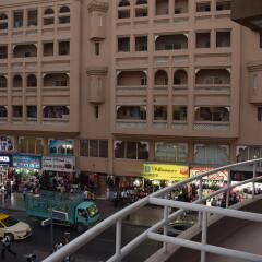 Sapphire Grand Hotel