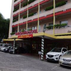 Saigon Star Hotel парковка