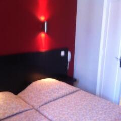 Отель Hipotel Paris Belleville Pyrenees Париж спа