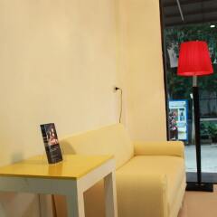 Don Mueang Airport Modern Bangkok Hotel балкон