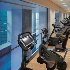 Отель Conrad Tokyo фитнесс-зал