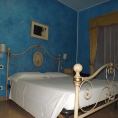 Отель Villa Margherita Поццалло сейф в номере