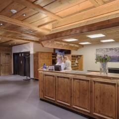 Отель Wander & Gourmet Hotel Bernerhof Швейцария, Гштад - отзывы, цены и фото номеров - забронировать отель Wander & Gourmet Hotel Bernerhof онлайн интерьер отеля