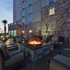 Отель Hampton Inn & Suites Columbia/Southeast-Fort Jackson питание