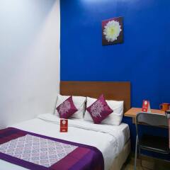 Zen Rooms Colour Hotel In Penang Malaysia From 29 Photos Reviews Zenhotels Com