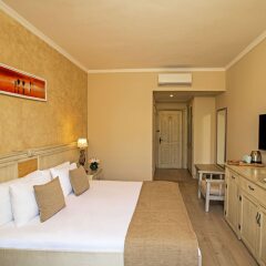 Отель Kairaba Alacati Beach Resort Чешме комната для гостей фото 2
