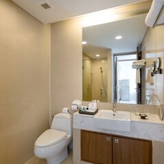 Отель Splash Beach Resort ванная фото 2
