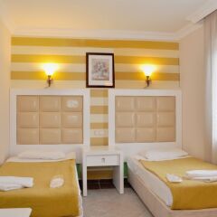 Moonshine Hotel & Suites детские мероприятия фото 2