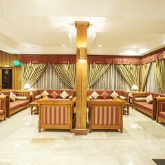Отель Aye Thar Yar Golf Resort гостиничный бар