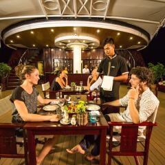 Отель Dragon Legend Cruise питание