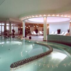 Grand Hotel Binz бассейн