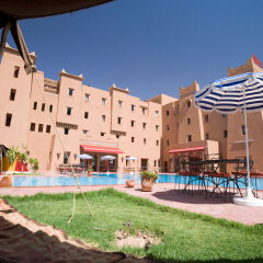 Отель ibis Ouarzazate Centre Марокко, Уарзазат - отзывы, цены и фото номеров - забронировать отель ibis Ouarzazate Centre онлайн бассейн фото 3