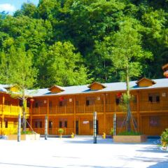 Muwu Holiday Hotel вид на фасад