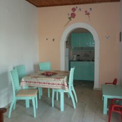 Апартаменты Eleni Family Apartments в номере