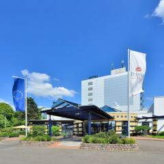 Отель Best Western Premier Parkhotel Kronsberg Германия, Ганновер - 1 отзыв об отеле, цены и фото номеров - забронировать отель Best Western Premier Parkhotel Kronsberg онлайн вид на фасад