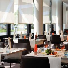 Отель Novotel Muenchen Airport Фрайзинг питание фото 2