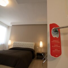 Отель Les Suites Bari Бари удобства в номере