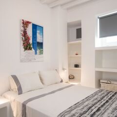 Отель Christy Rooms сейф в номере