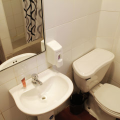 Hostal Providencia in Santiago, Chile from 41$, photos, reviews - zenhotels.com bathroom photo 2