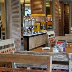Отель Best Western Kuta Beach фото 22