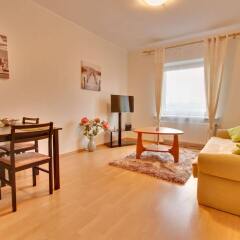 Апартаменты Daily Apartments Tatari комната для гостей фото 5