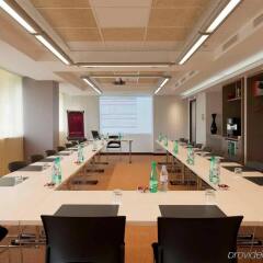 Отель Mercure Paris Boulogne