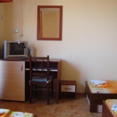 Отель Guest House Alberto Болгария, Равда - отзывы, цены и фото номеров - забронировать отель Guest House Alberto онлайн удобства в номере фото 2
