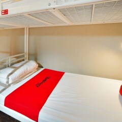 RedDoorz Hostel near Chinatown MRT Сингапур детские мероприятия фото 2