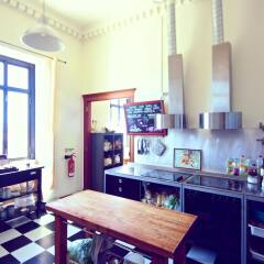 hostel zenhotels