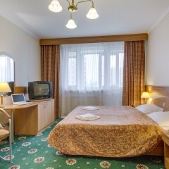Гостиница OREKHOVO APARTMENTS with two bedrooms near Tsaritsyno park в Москве отзывы, цены и фото номеров - забронировать гостиницу OREKHOVO APARTMENTS with two bedrooms near Tsaritsyno park онлайн Москва комната для гостей