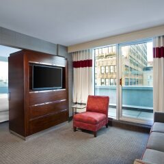 Отель Four Points by Sheraton Manhattan - Chelsea США, Нью-Йорк - отзывы, цены и фото номеров - забронировать отель Four Points by Sheraton Manhattan - Chelsea онлайн комната для гостей фото 5