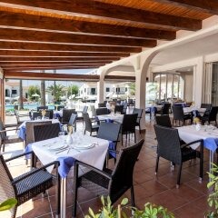 Отель Apartamentos Roc Oasis Park Испания, Кала-эн-Бланес - отзывы, цены и фото номеров - забронировать отель Apartamentos Roc Oasis Park онлайн питание фото 3