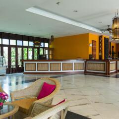 Отель Pattawia Resort & Spa Таиланд, Пак-Нам-Пран - отзывы, цены и фото номеров - забронировать отель Pattawia Resort & Spa онлайн интерьер отеля