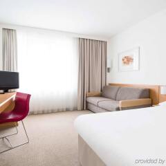Отель Novotel Koln City Германия, Кёльн - 10 отзывов об отеле, цены и фото номеров - забронировать отель Novotel Koln City онлайн комната для гостей