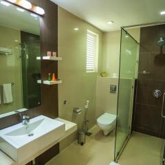 Отель Club Palm Bay Шри-Ланка, Маравила - 3 отзыва об отеле, цены и фото номеров - забронировать отель Club Palm Bay онлайн ванная фото 2